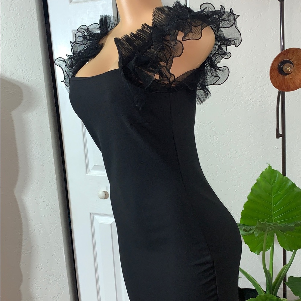 Chic Black Ruffle Sleeve Mini Dress - Picture 10 of 10